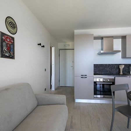 Raffaello Residenza Borgo Degli Artisti 2 Parzanica Extérieur photo